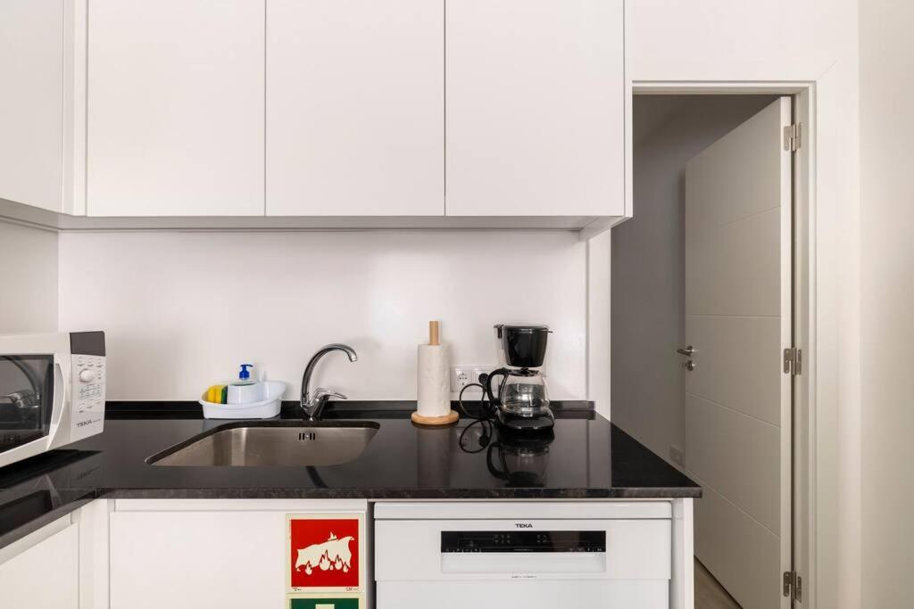 Cozy And Modern Flat In Lisbon Lisboa Exterior foto